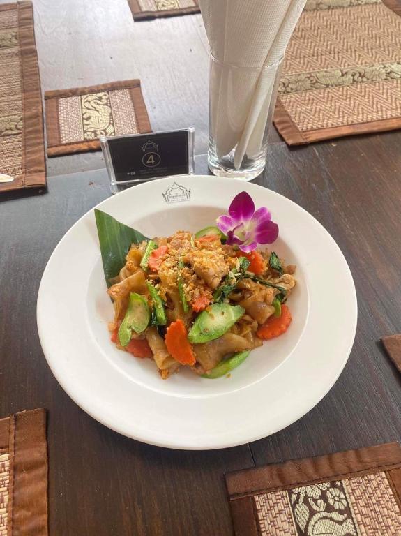 The Experience Walking Street Chiang Mai - Resim 32