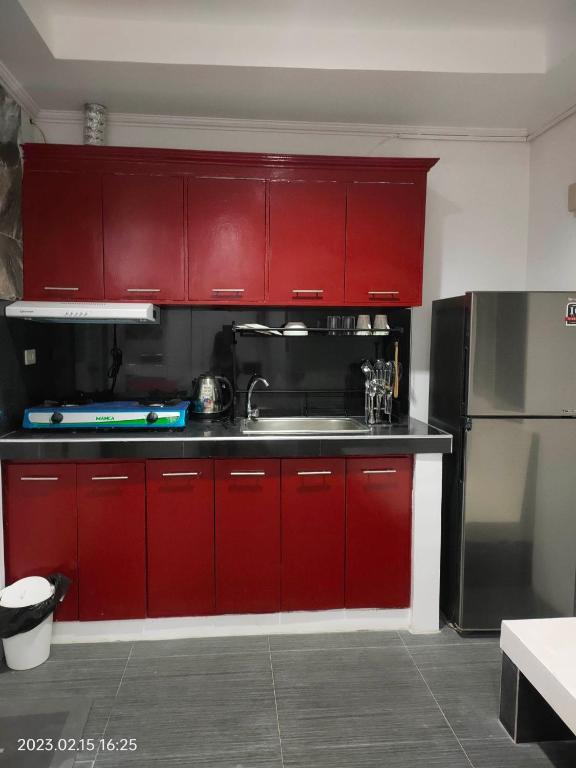 King Rapid Rise Hotel - Deluxe Queen Studio