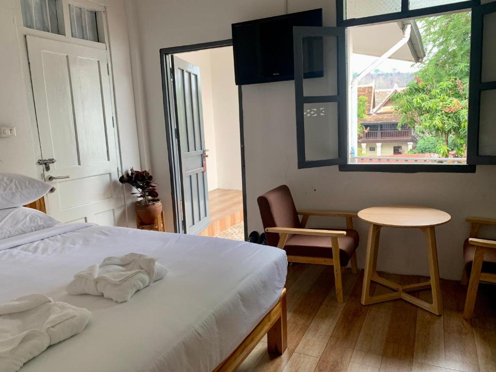 La nuit de laos - Standard Double Room