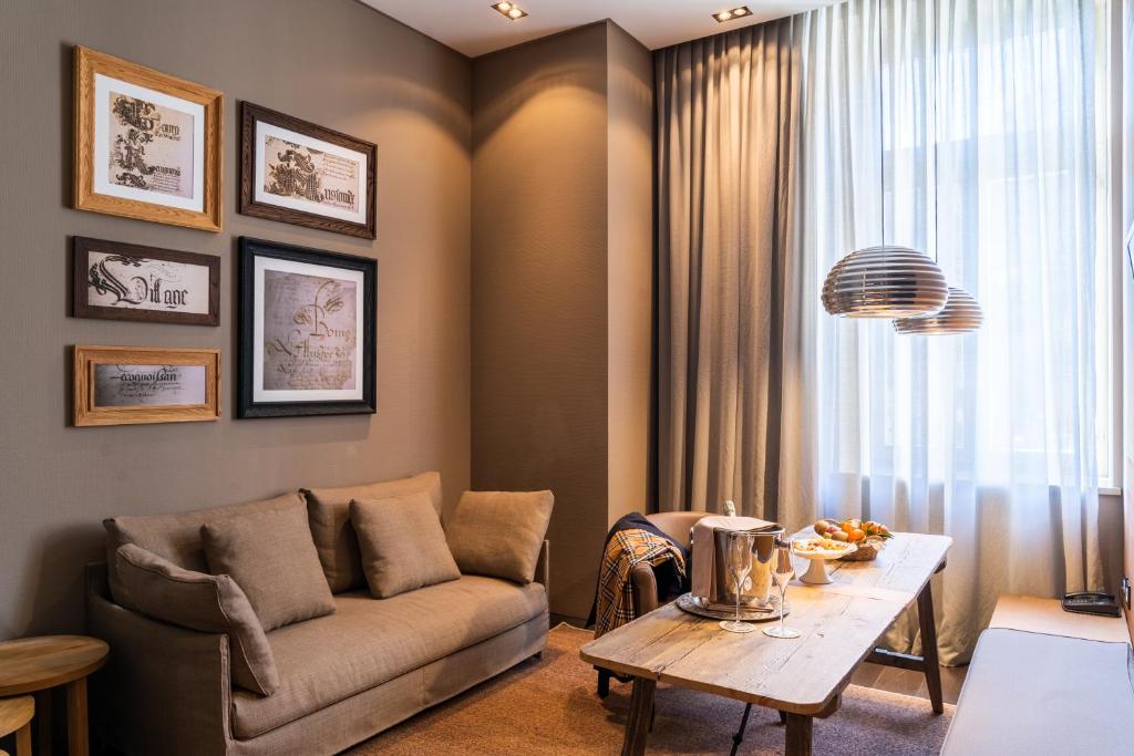 Posezení v ubytování Grand Hotel Billia