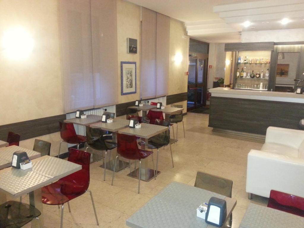 Hotel Garden - Resim 26