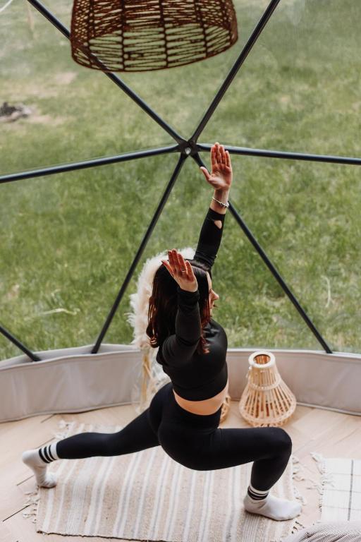 Hosté ubytování Glamping Biała Czapla z balią nad jeziorem czorsztyńskim