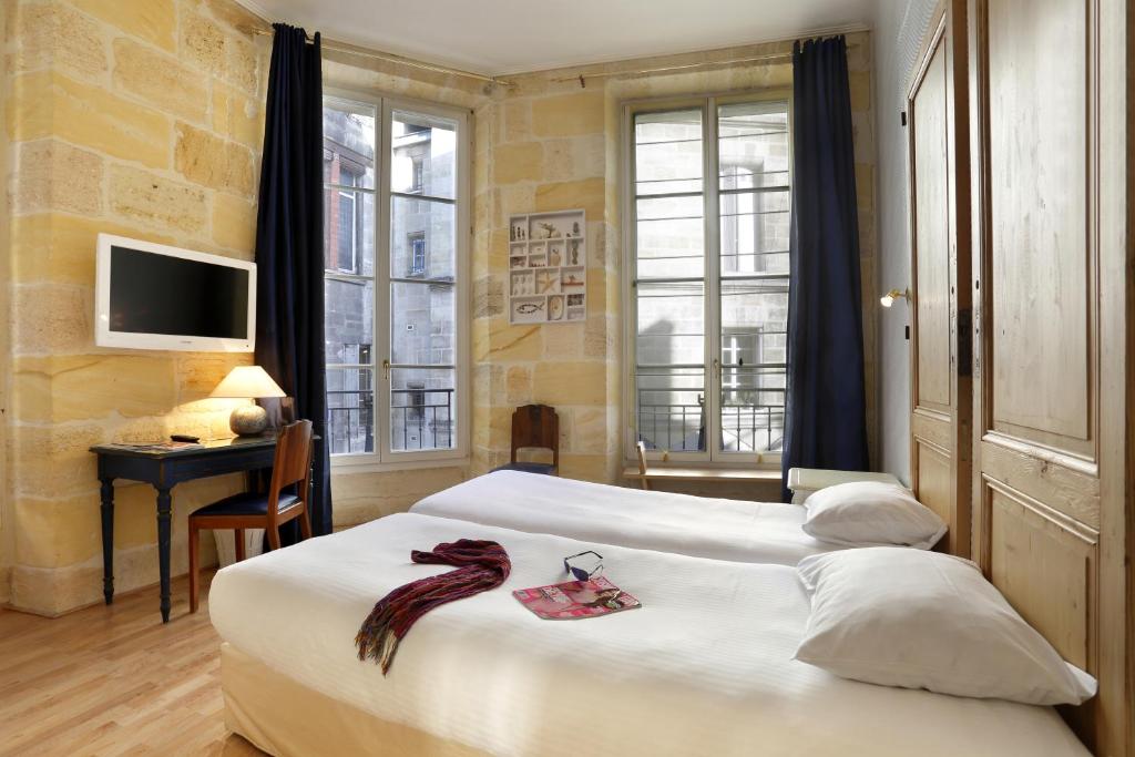 Hôtel La Tour Intendance - Resim 39