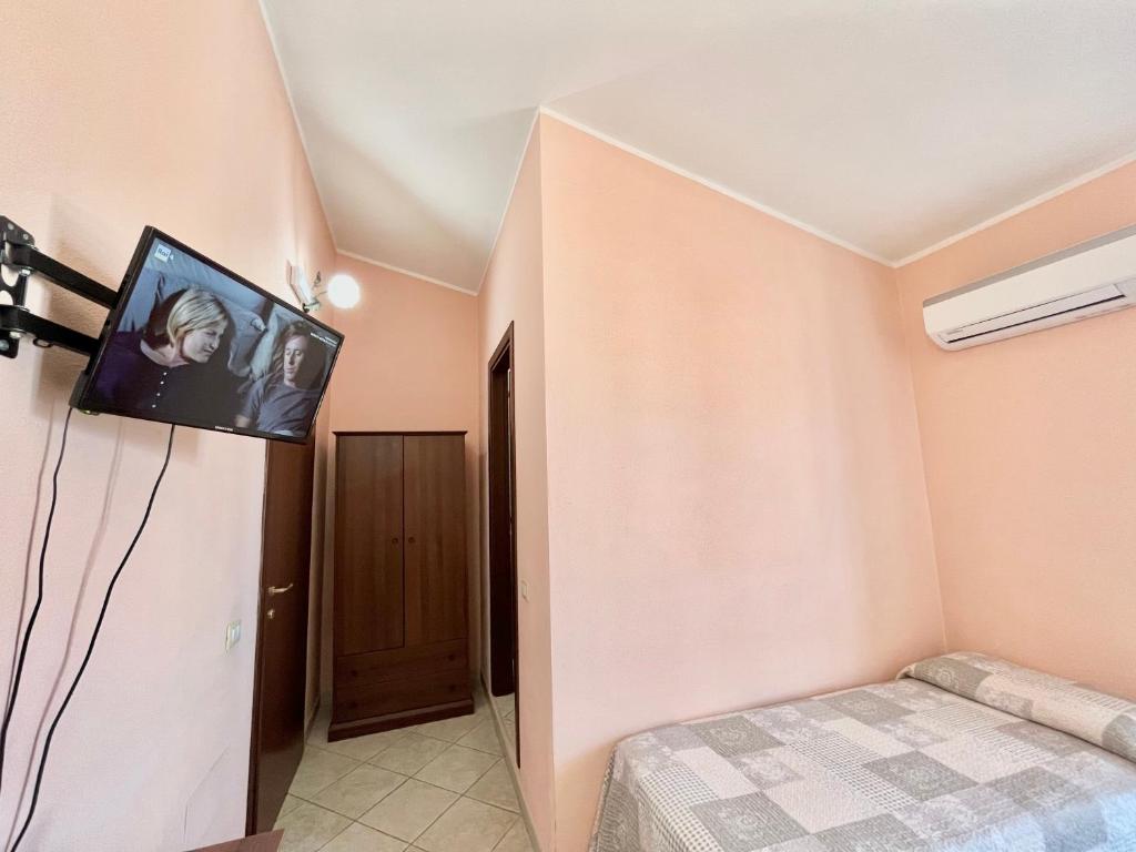 Agricantus 2000 - Triple Room With Balcony
