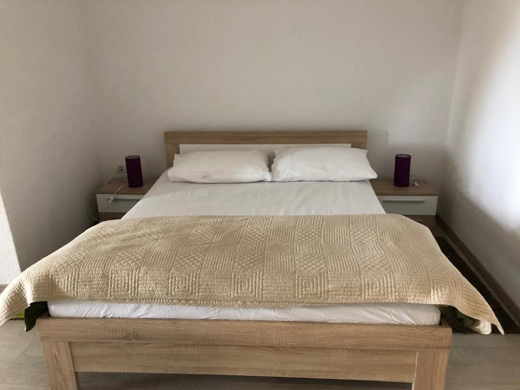Posteľ alebo postele v izbe v ubytovaní Apt by the sea 1