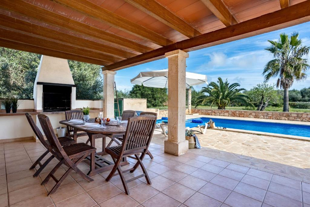 The swimming pool at or close to Son Garrot by dracmallorca