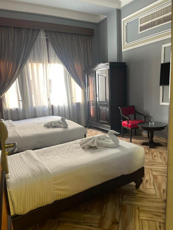 Cosmopolitan hotel - 19