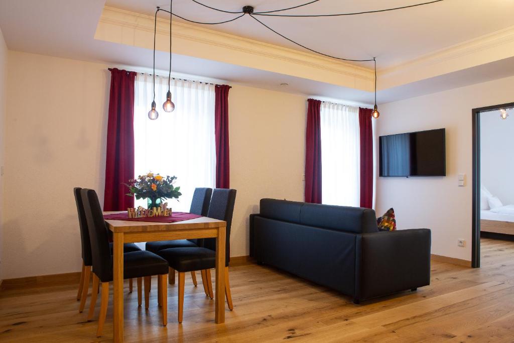 TV a/nebo společenská místnost v ubytování Gasthof & Hotel Bichler