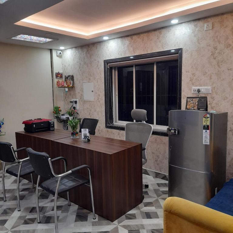 Fotografie z fotogalerie ubytování Garden Guest House 250m from VFS Global & Rene Tower , acropolis mall v destinaci Kalkata