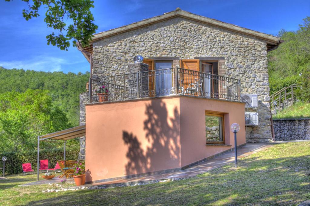 The building in which A villát is located