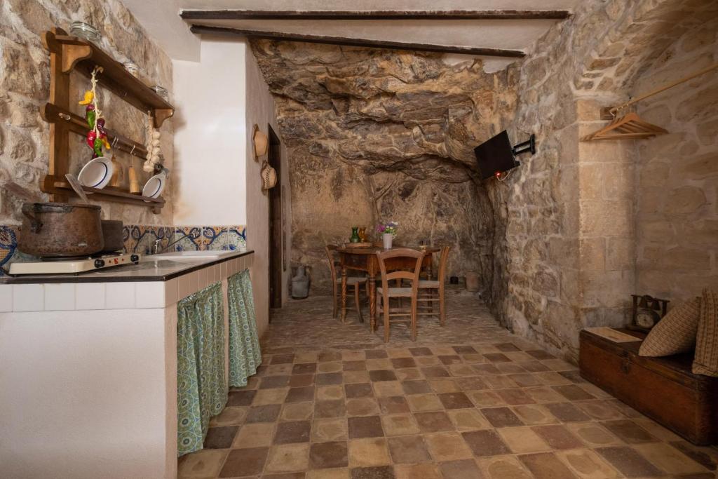 Fotografia z galérie ubytovania Case degli Avi 2, antico abitare in grotta v destinácii Modica