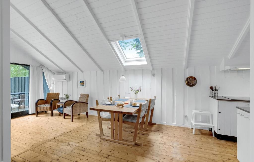 Φωτογραφία από το άλμπουμ του 2 Bedroom Nice Home In Fjerritslev σε Fjerritslev