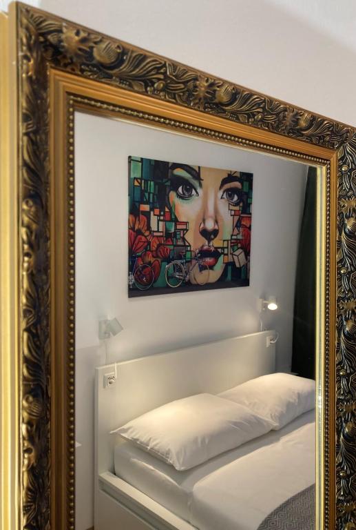 Carillon by BestChoice - Old City - Self Check-in with PARKING option - 16