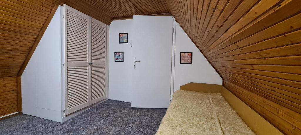 Fotografia z galérie ubytovania Pincedombi v destinácii Cserépfalu