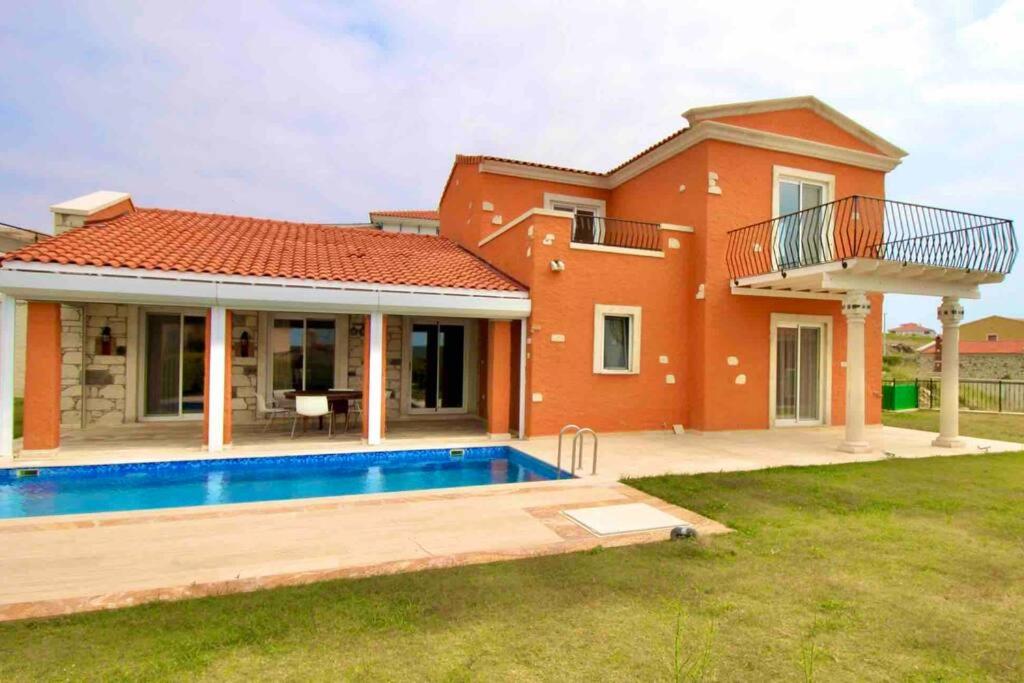 Villa Mahal; Ödüllü Sitede 4+1