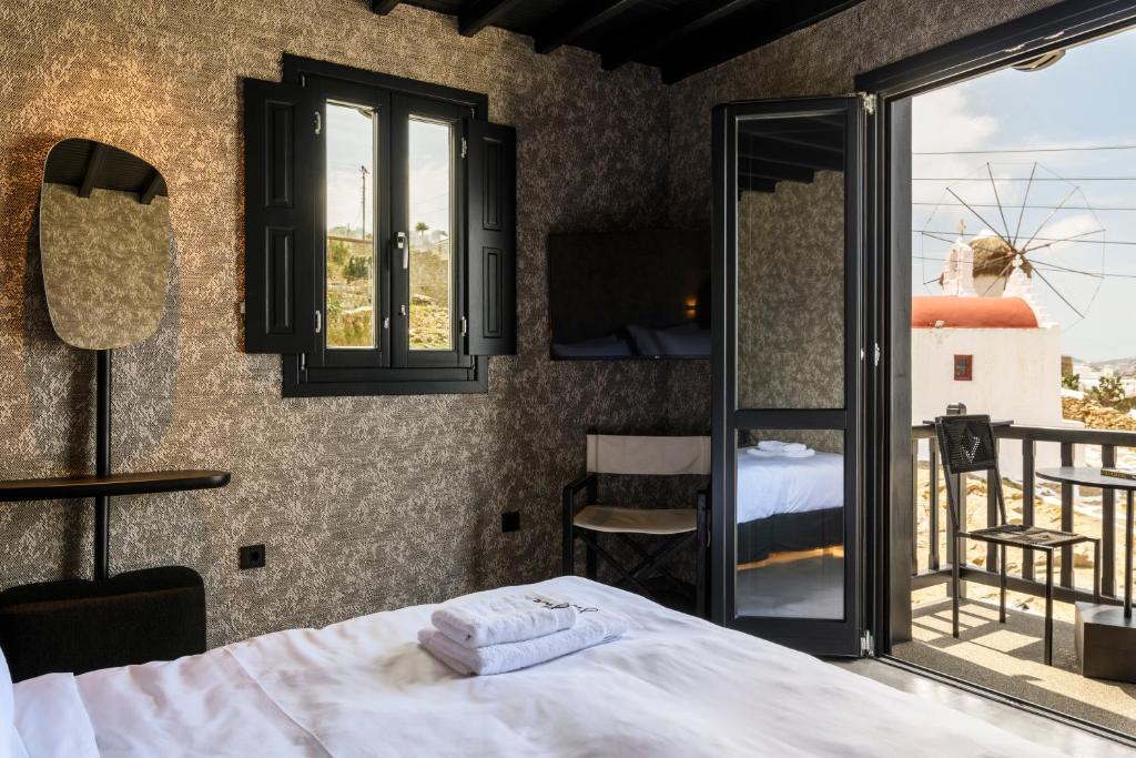 She Mykonos Boutique Hotel - 3