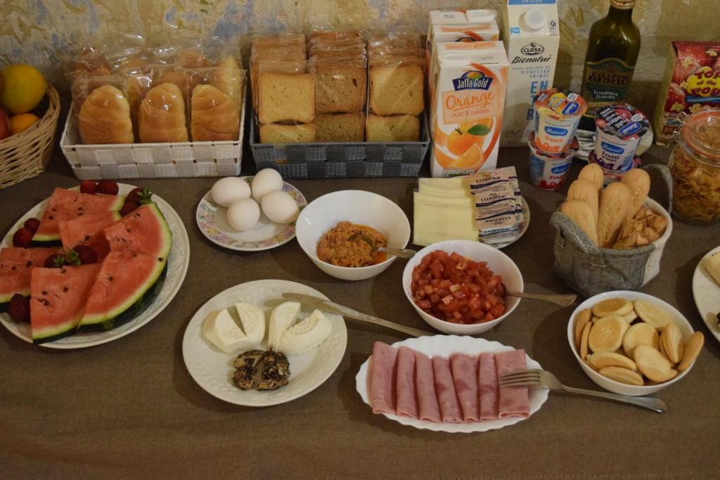 St George of Lydda B&B - 8