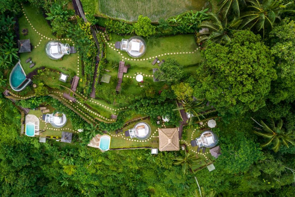 Bazén v ubytování Bubble Hotel Bali Ubud - Adults Only nebo v jeho okolí