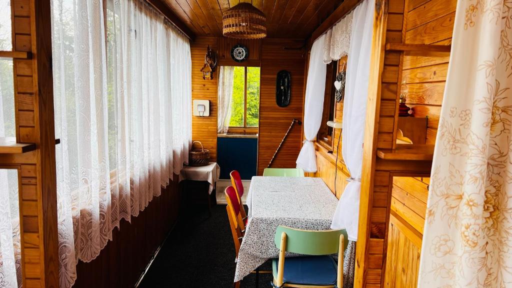 Fotografie z fotogalerie ubytování Chata Jedovnice v destinaci Jedovnice