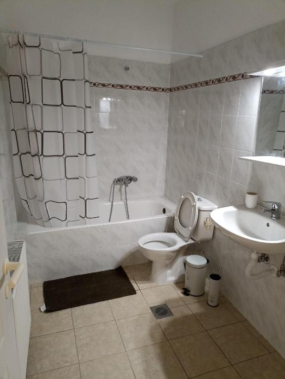 Airport city center 2 - 8