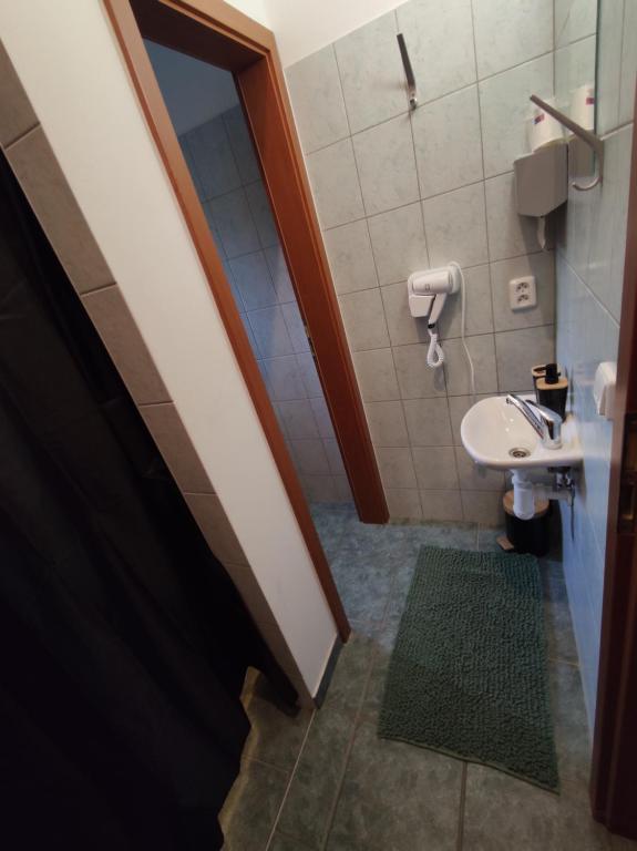 Koupelna v ubytování B&B Royal Liberty