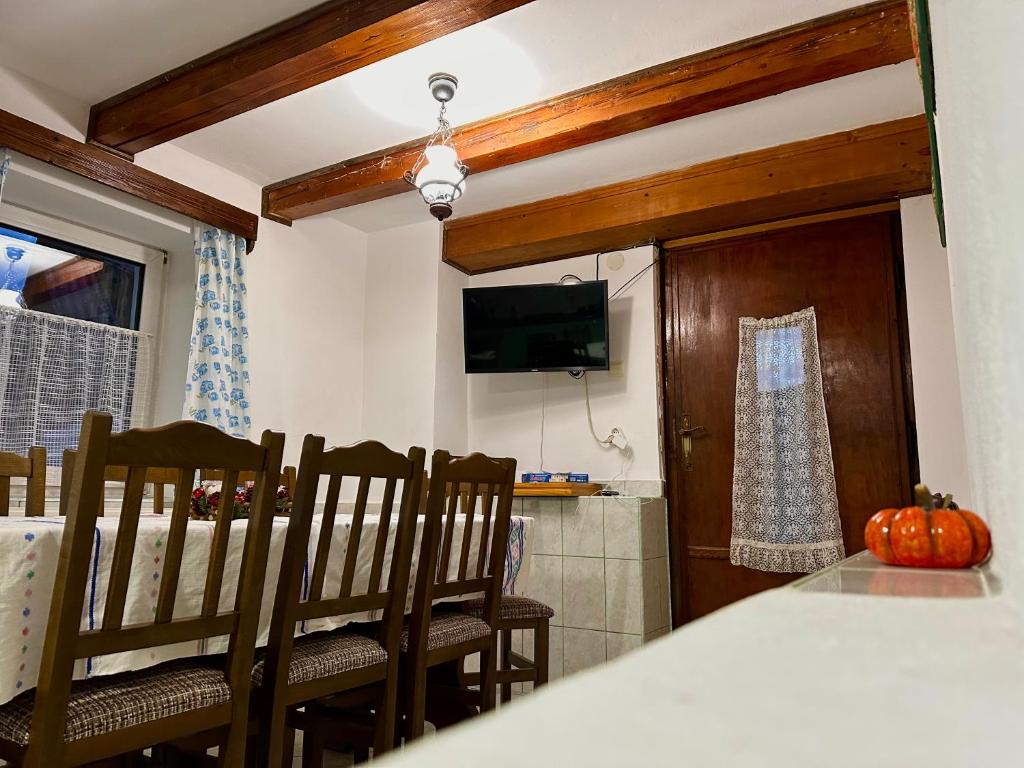 TV a/nebo společenská místnost v ubytování Casa Aurelia