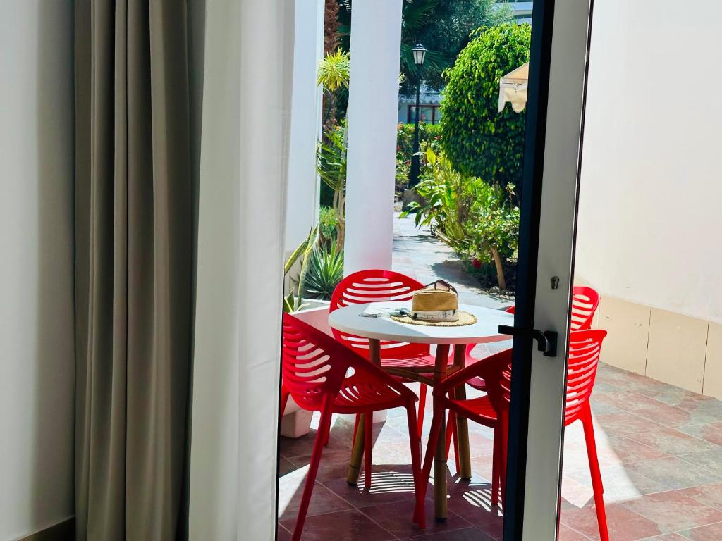 Apartamentos VERY NICE DUPLEX 50 MERETS FROM THE BEACH. en Playa del Cura, Gran Canaria