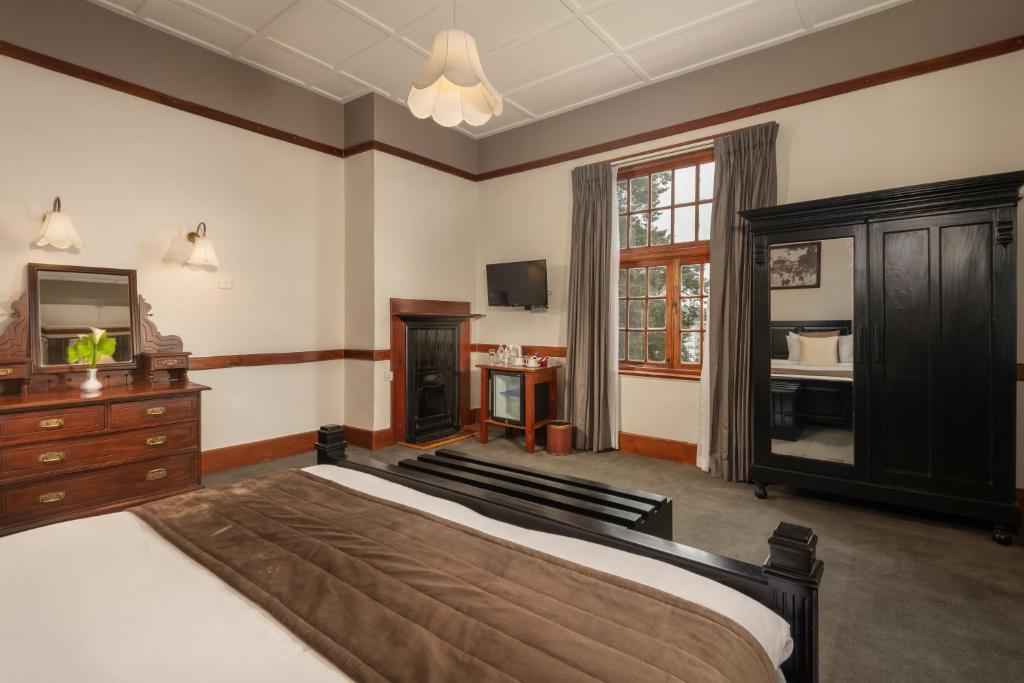 The Grand Hotel - Heritage Grand - 12