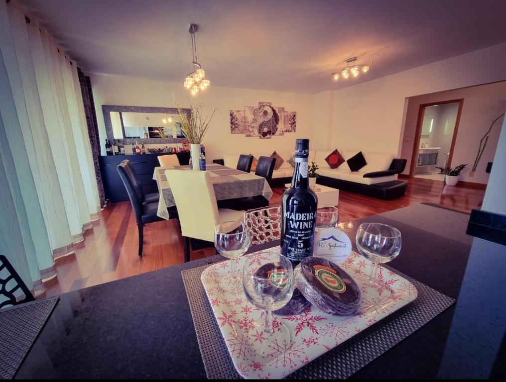 Spacious and Cozy Apartment in Funchal with Panoramic Sea and City Views, Enjoy Unique Sunrises and Sunsets - Apartamento Con Vista Al Mar