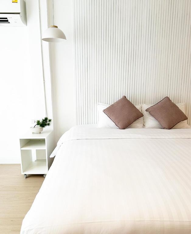 River Home Bangkok - 16