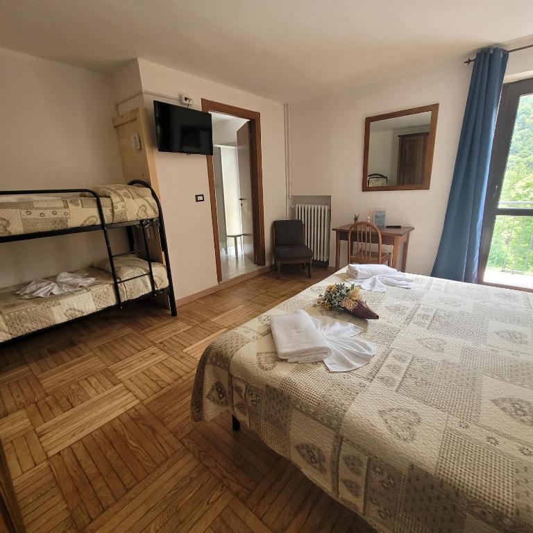Chalet Monte Nebius - Camera Quadrupla