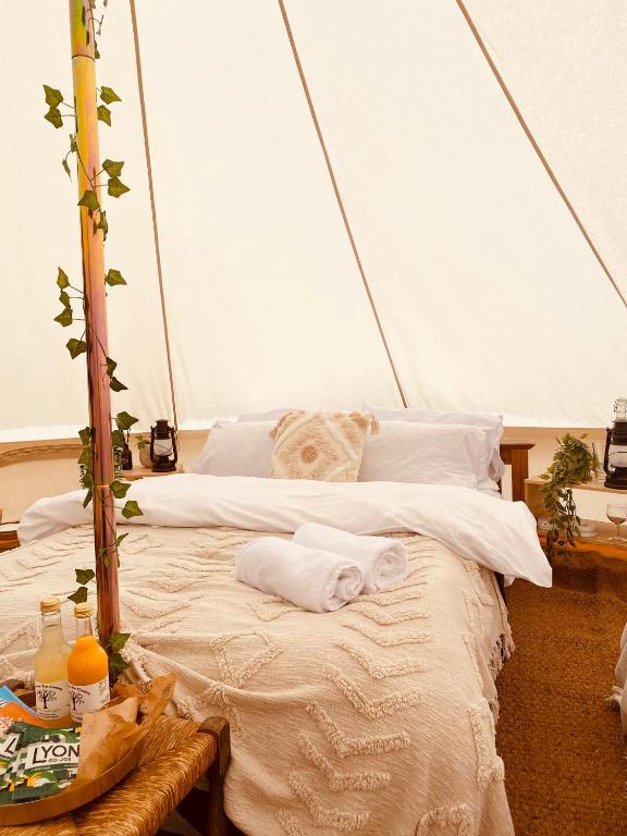 Fen meadows glamping - Luxury cabins and Bell tents - Carpa