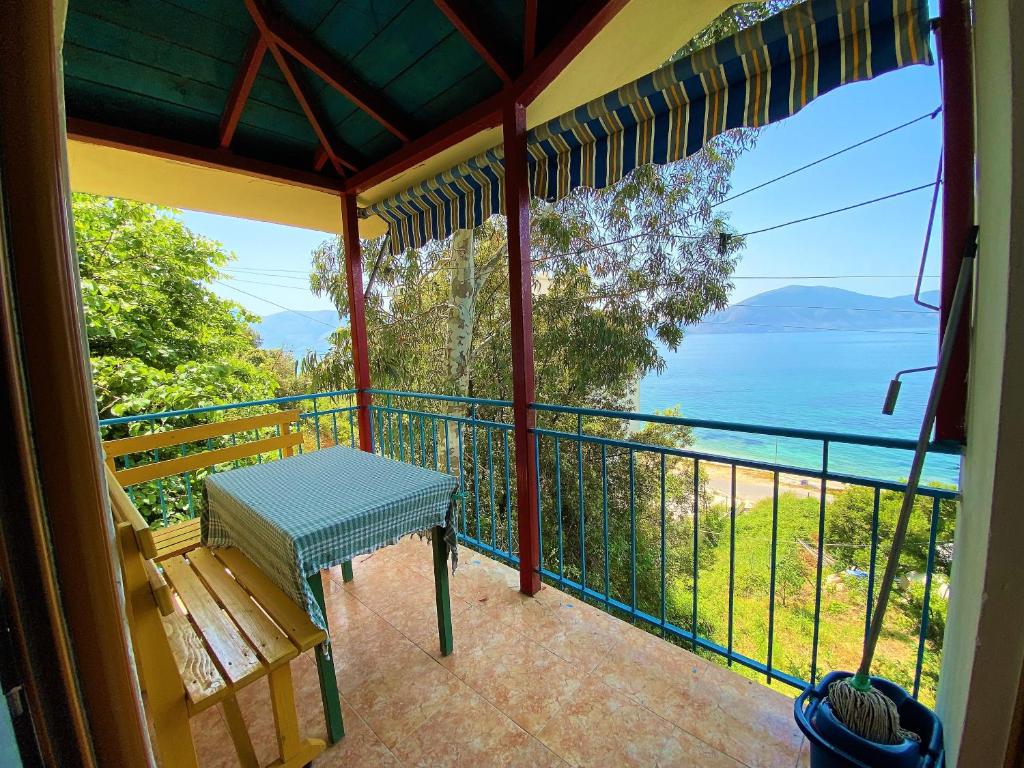 Fourth Room of Cozy Beachside Haven - Panoramic Radhime Retreat with Balcony Dining