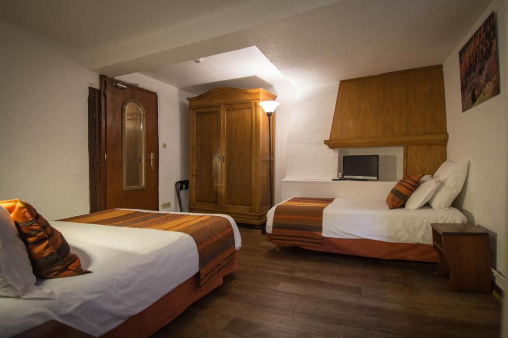 Hôtel De La Couronne - Standard Double Room Or Twin