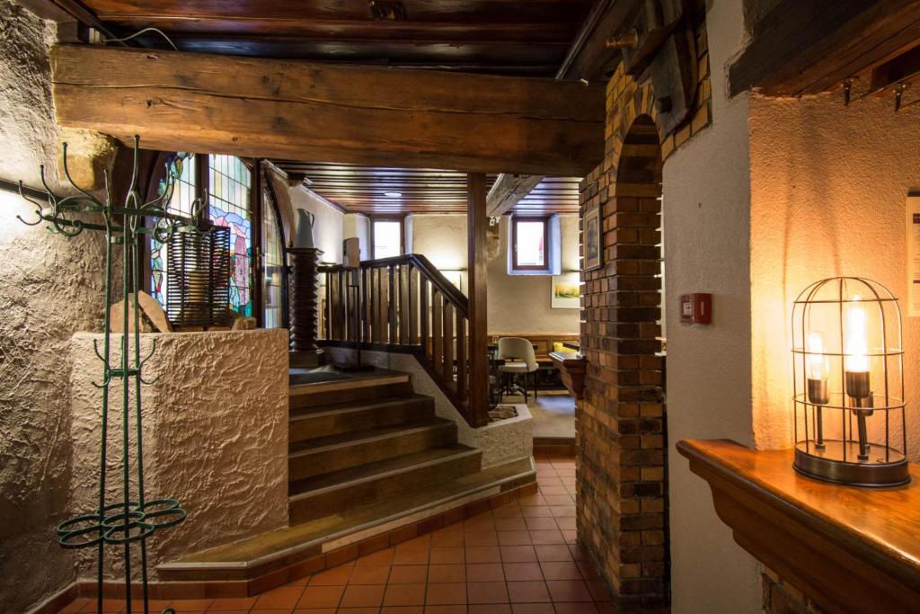 Hôtel De La Couronne – photo 45
