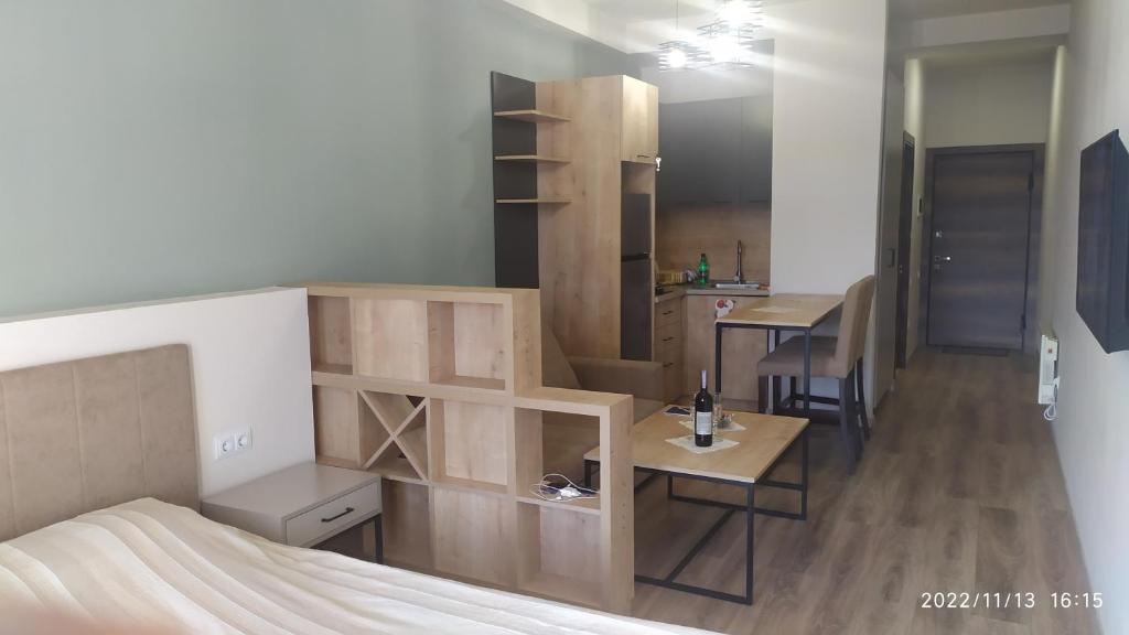 Ένα ή περισσότερα κρεβάτια σε δωμάτιο στο Kechi House AM