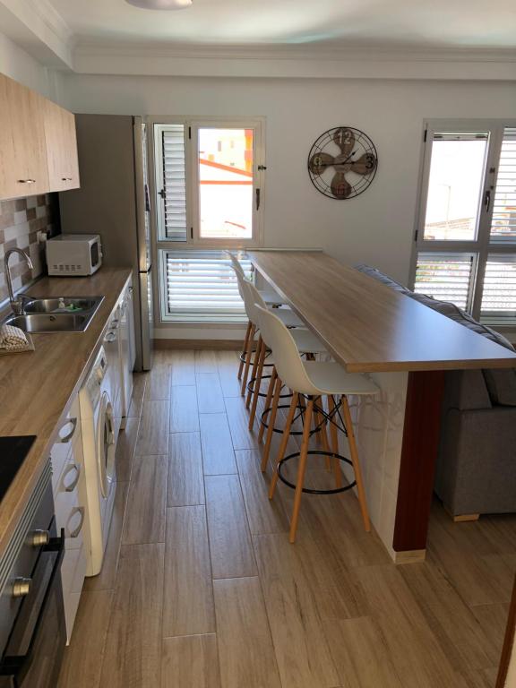 Zdjęcie z galerii obiektu Precioso apartamento en residencial con piscina cerca de la playa w mieście Gáldar