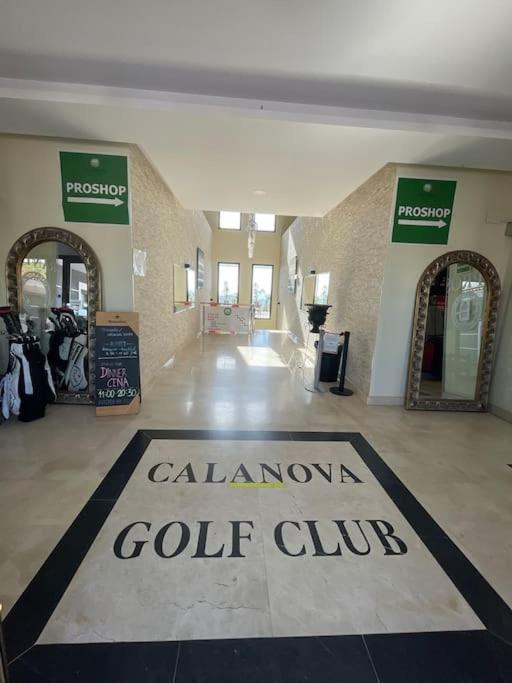 Golf v apartmánu nebo okolí