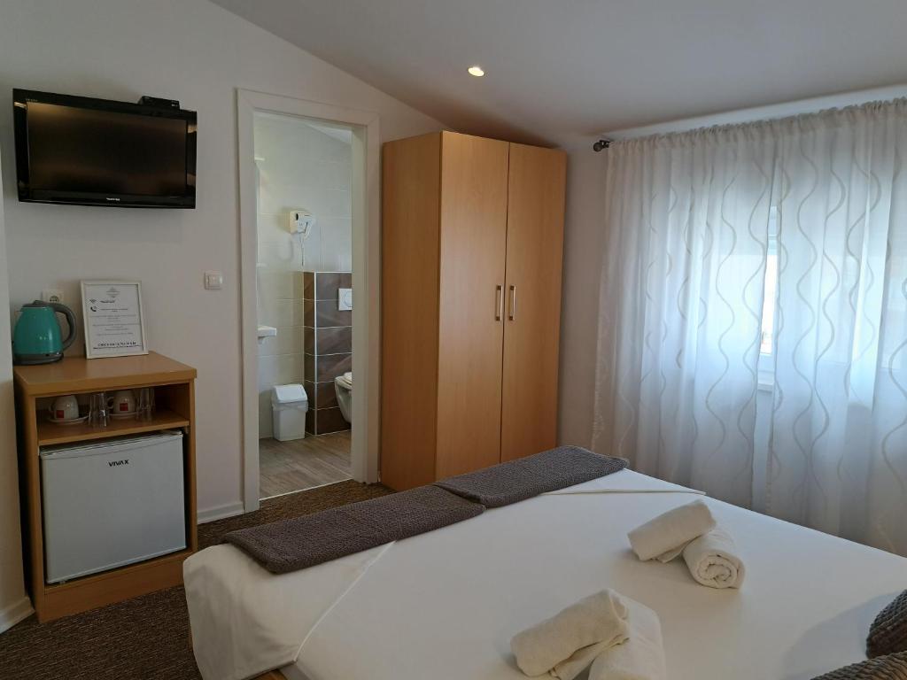 Rooms Zvonimir - 18