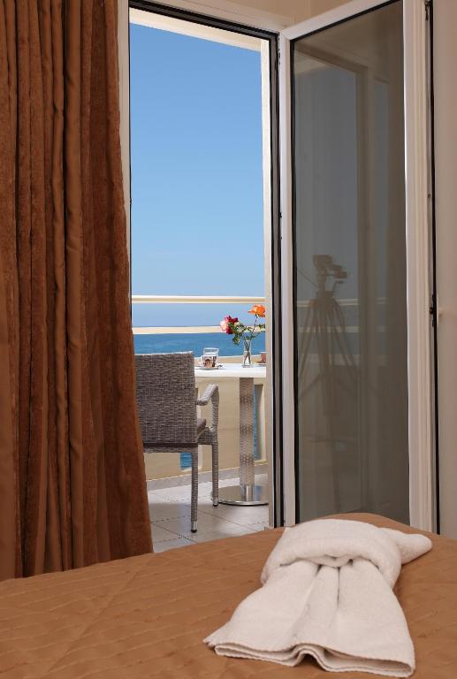 Kronos Hotel - Double Or Twin Room With Sea View