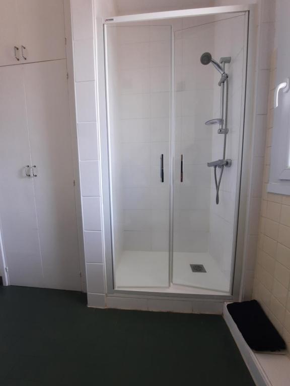 Kúpeľňa v ubytovaní Ruthen'Stay 1 bedroom Apartment