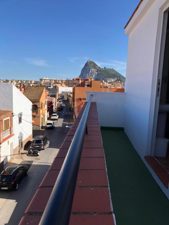 Fotografie z fotogalerie ubytování Loft 3 Nuevo,tercera planta sin ascensor,pequeño y coqueto,wifi y aire acondicionado v destinaci La Línea de la Concepción