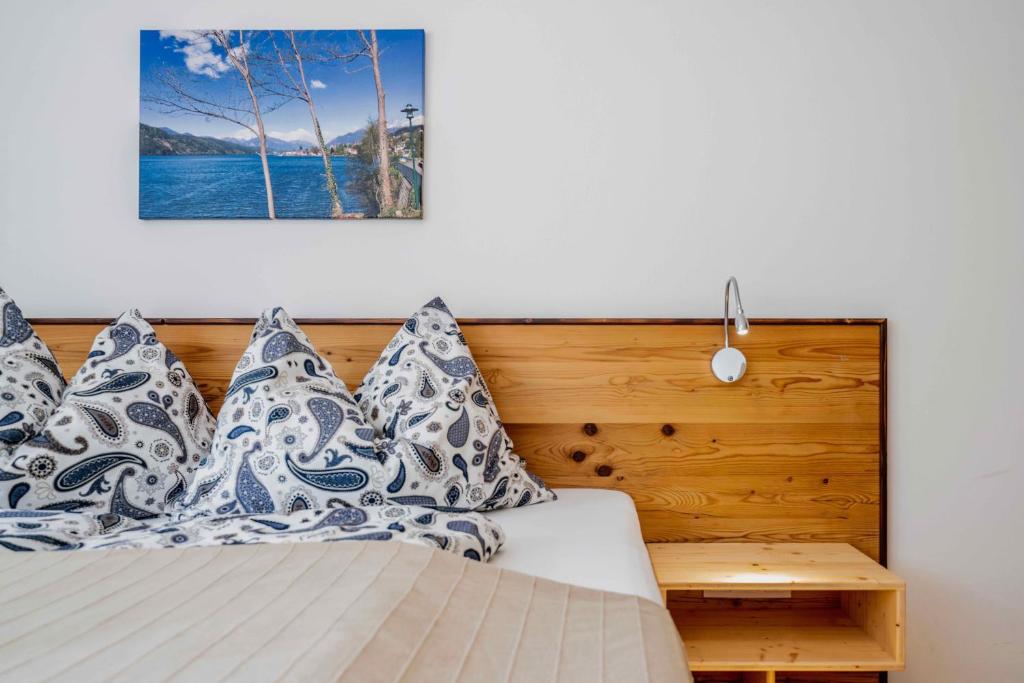 Postel nebo postele na pokoji v ubytování 2Geräumiges Ferienhaus in den schönen Alpen