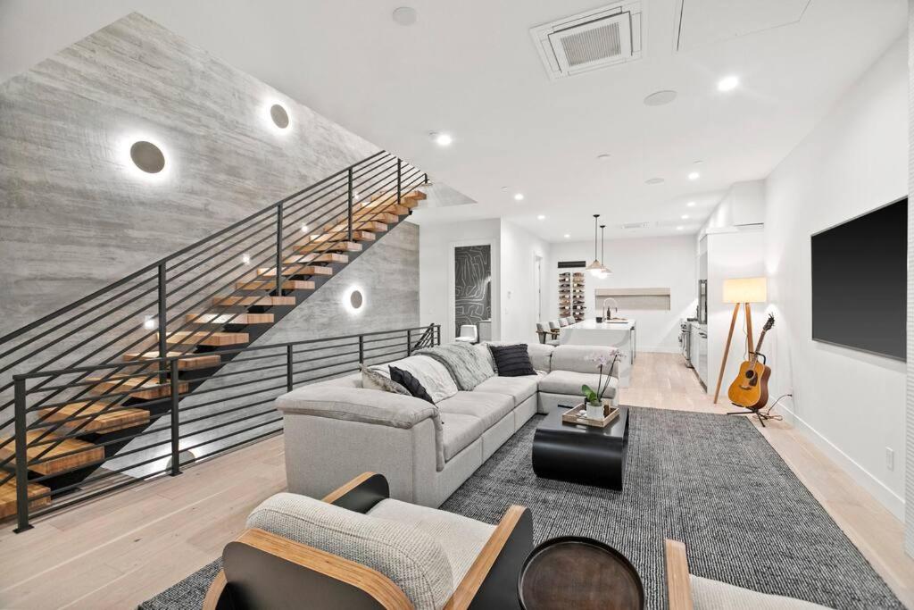 Photo inspiration: Gallery Detail: Soulshine Penthouse W Exclusive Resort Access Scottsdale Updated