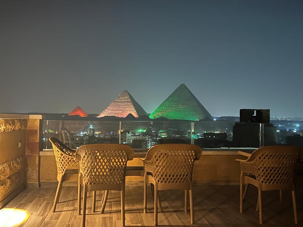 Fotografie z fotogalerie ubytování Celia Pyramids View inn v Káhiře