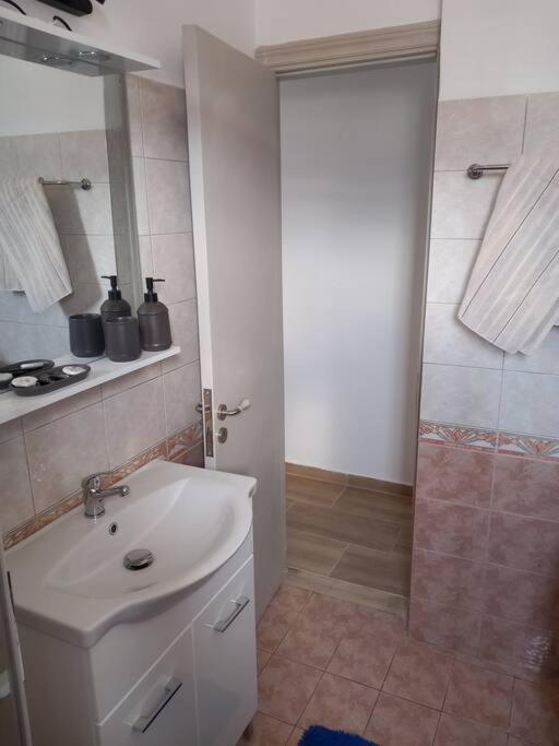 Koupelna v ubytování Annissa Appartment