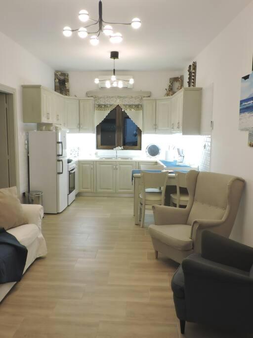 Kuchyň nebo kuchyňský kout v ubytování Annissa Appartment