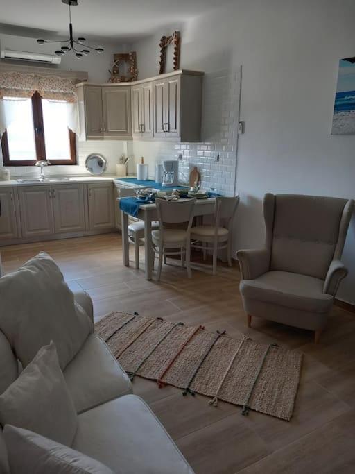 Kuchyň nebo kuchyňský kout v ubytování Annissa Appartment