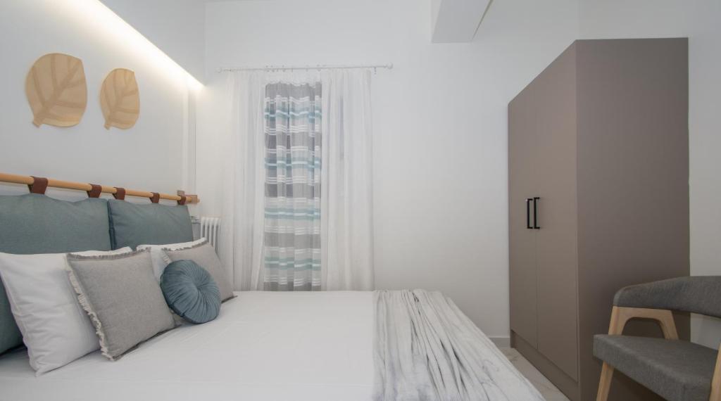 A bed or beds in a room at Casa D' Amore