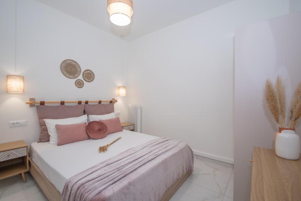 A bed or beds in a room at Casa D' Amore